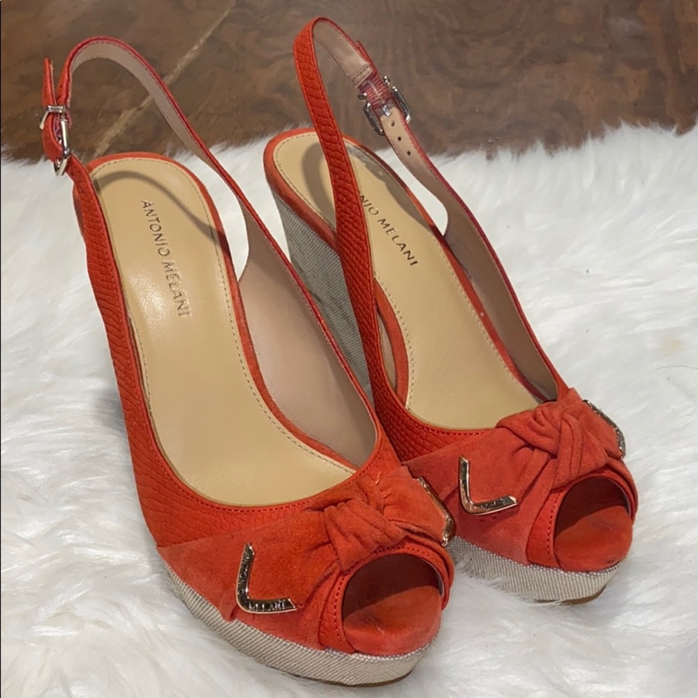 Antonio Melani wedges